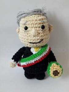 Memorabilia de la AMLOmanía