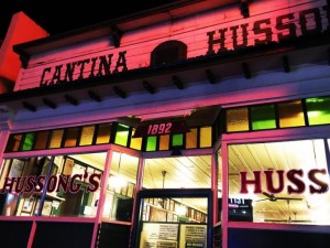 cantina_hussongs_ensenada-770x578