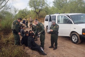 BorderPatrol-58a392535f9b58819c5578e4