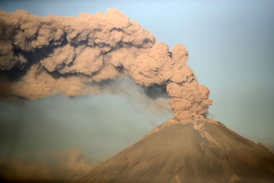 volcan-popo-gettyimages-1133266859