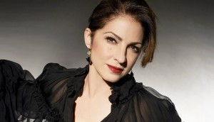 1140-life-at-50-Gloria-Estefan-esp.web