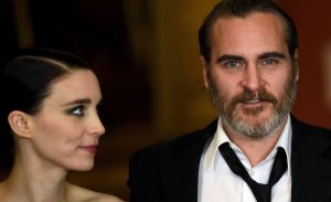 joaquin-phoenix-rooney-mara-esperan-su-primer-hijo-1