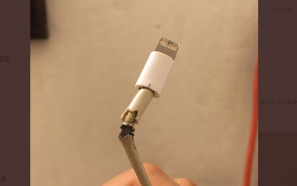 cargador_iphone