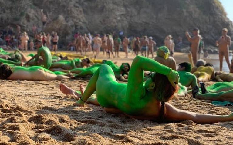 playa nudista zipolite oaxaca