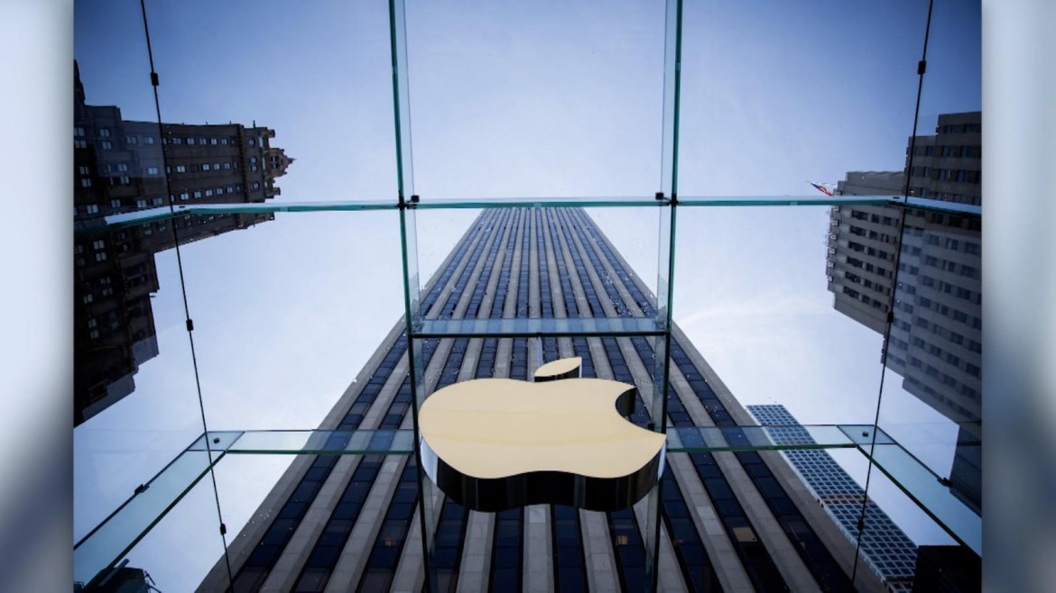 322488-apple-despide-a-un-exempleado-de-facebook-recien-contratado-que-en-el-pasado-publico-una-autobiografia-misogina