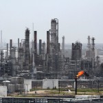 Cómo una refinería en el extranjero se volvió símbolo de soberanía en México