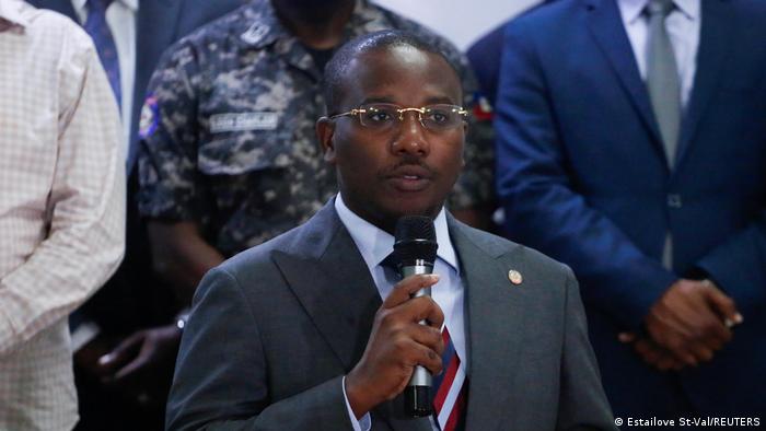 58227572_303