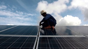 Permiten importación de paneles fotovoltaicos en Cuba