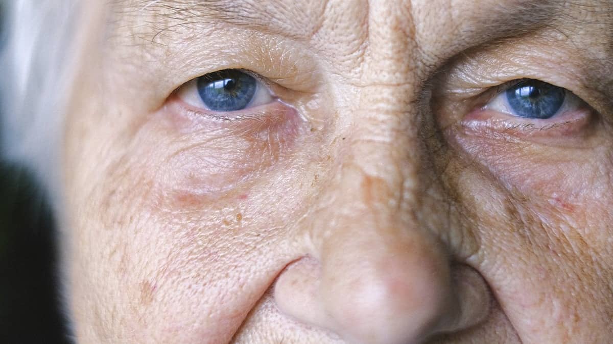 abuela-covid-19