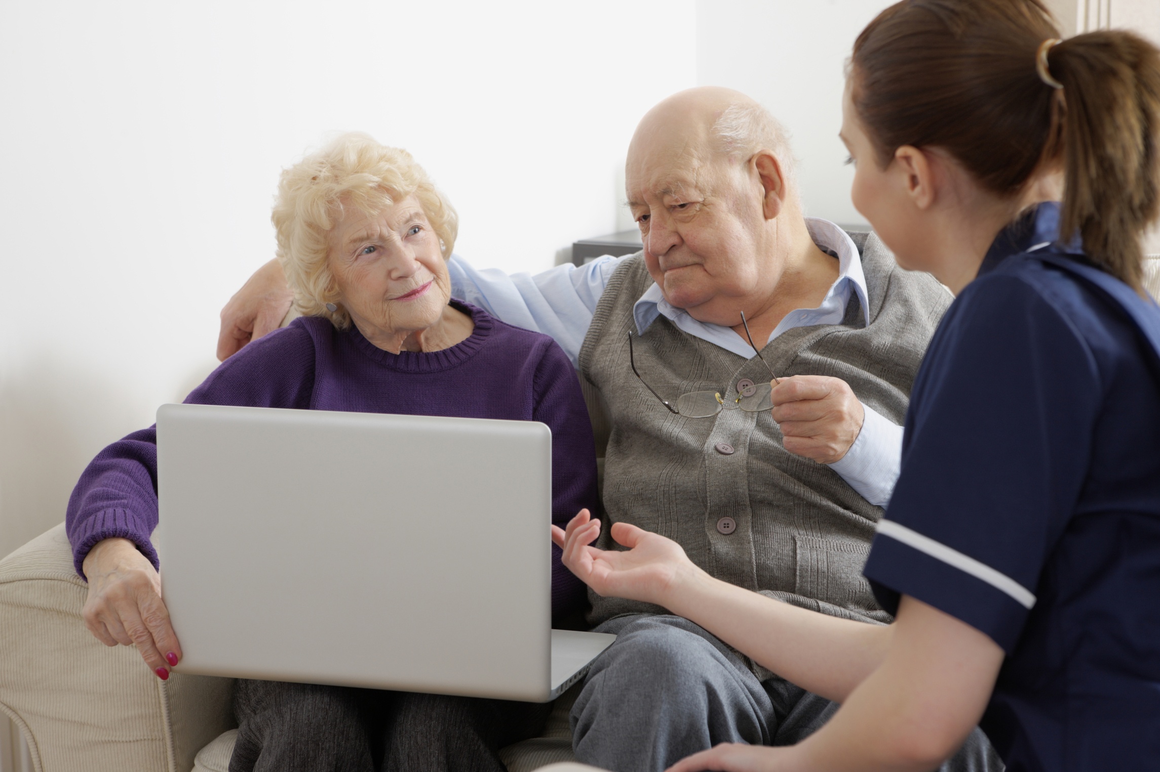 Tercera-Edad-y-redes-sociales.