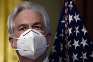 El director de la CIA, William Burns, se reunió con el jefe político del Talibán