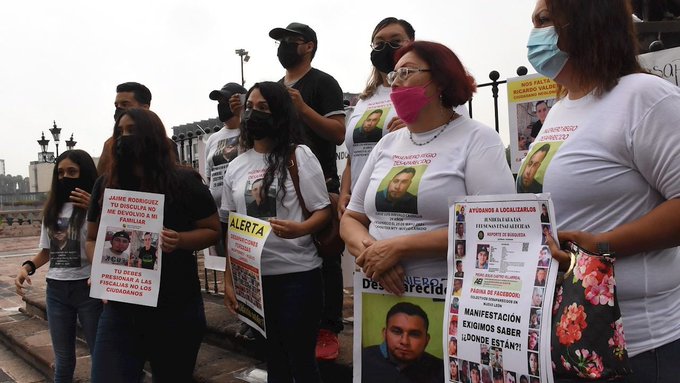 Familiares-de-desaparecidos-en-Mexico.