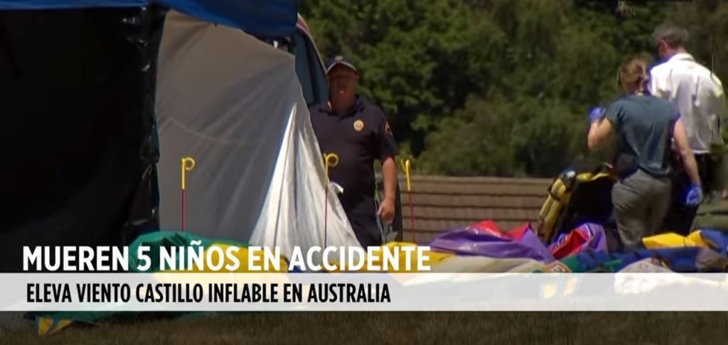 Se lleva viento inflable y mueren 5 niños - foto YouTube