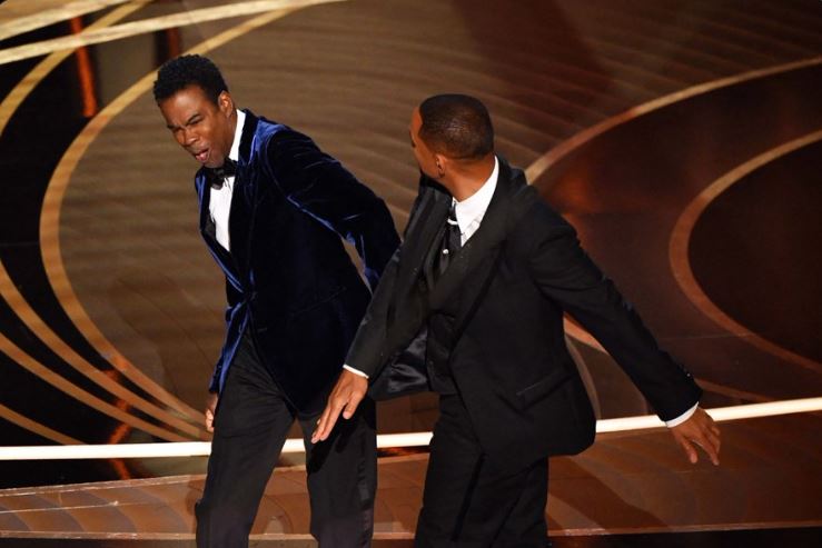 La Academia prohíbe a Will Smith asistir a los Oscar por 10 años