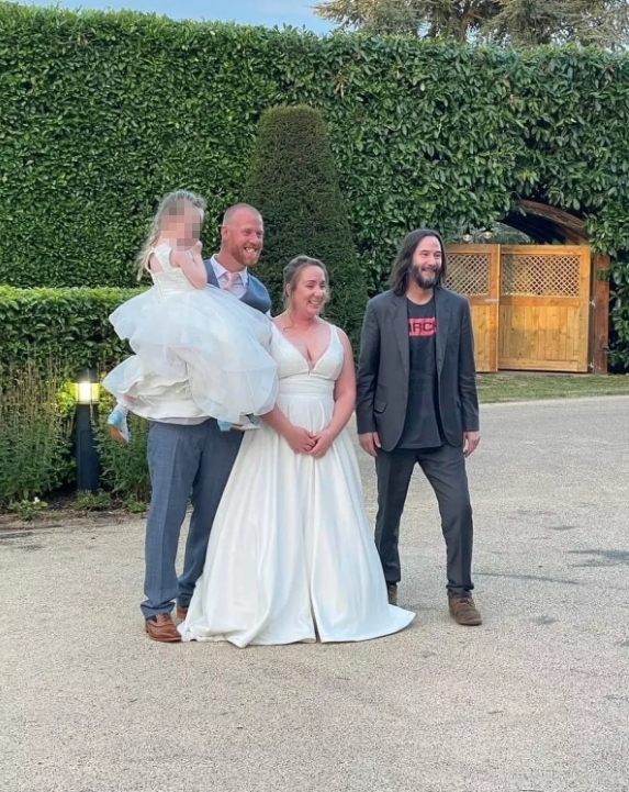 Boda Keanu Revees - El Mundo.com