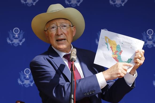 Ken Salazar - Reforma