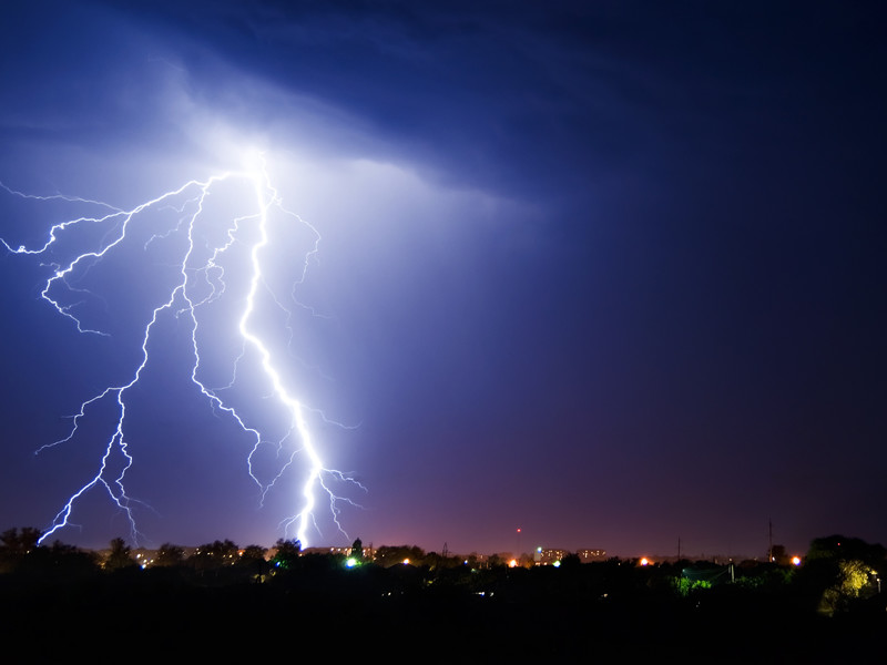 tormenta electrica - EnciclopediaGeografia.com