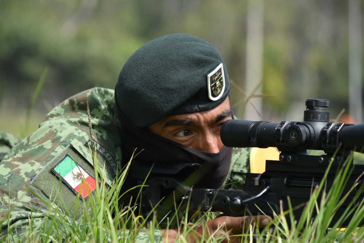 Baja News - Entrenamiento militar