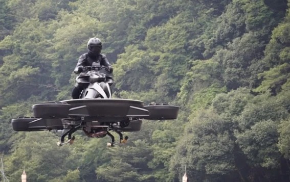 Moto Voladora - El Universal