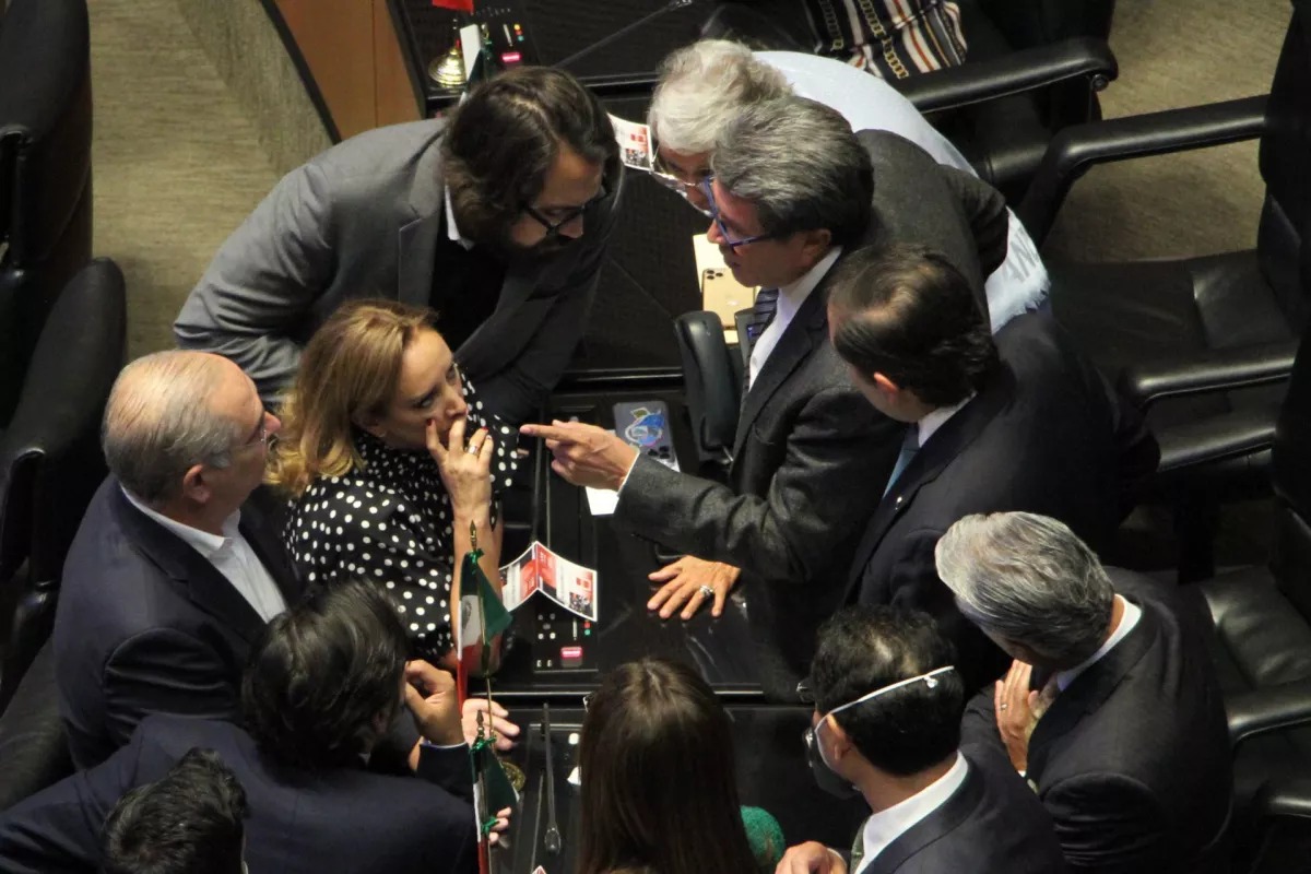 Politica Reunion - PoliticaExpansion