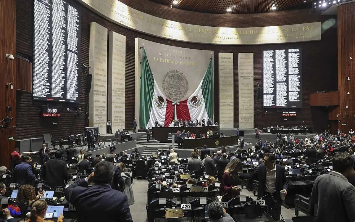 Diputados - Aristegui.com