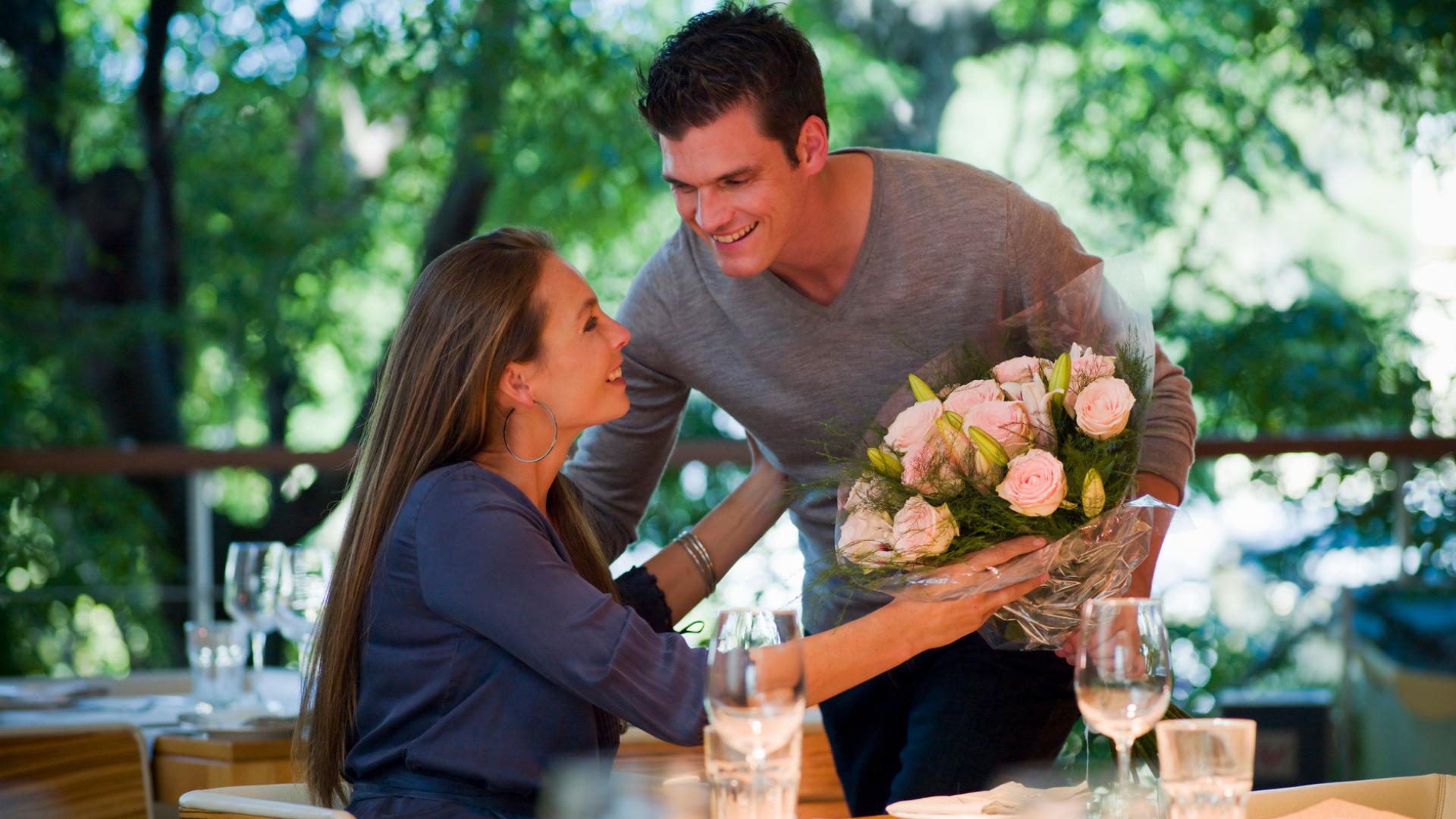 Parejas love bombing - Kebuena