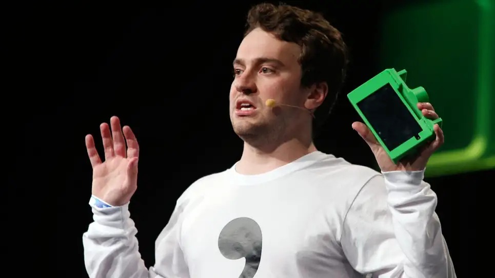 George Hacker - Gizmodo