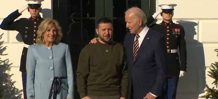 Zelenski llega a la Casa Blanca para reunirse con Biden