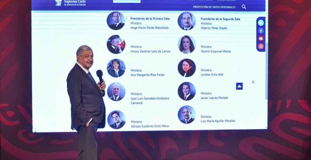 AMLO amenazaz latinus