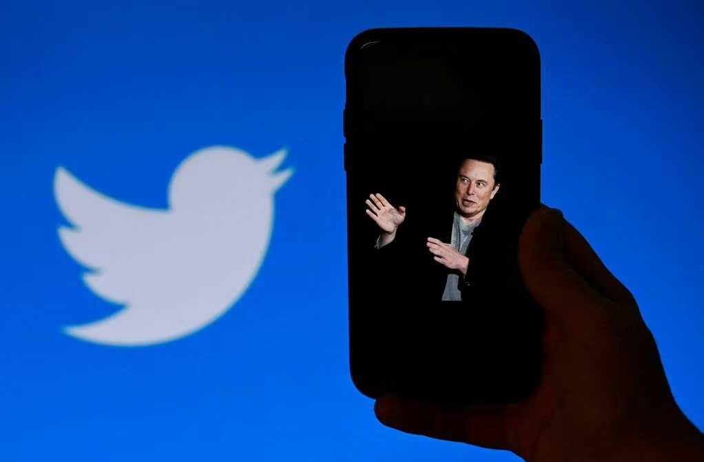Elon musk twitter - el universo