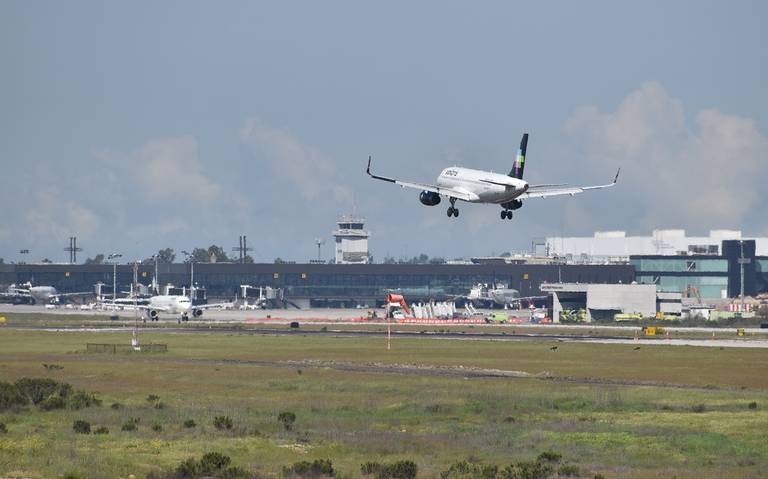 Avion el sol de tijuana