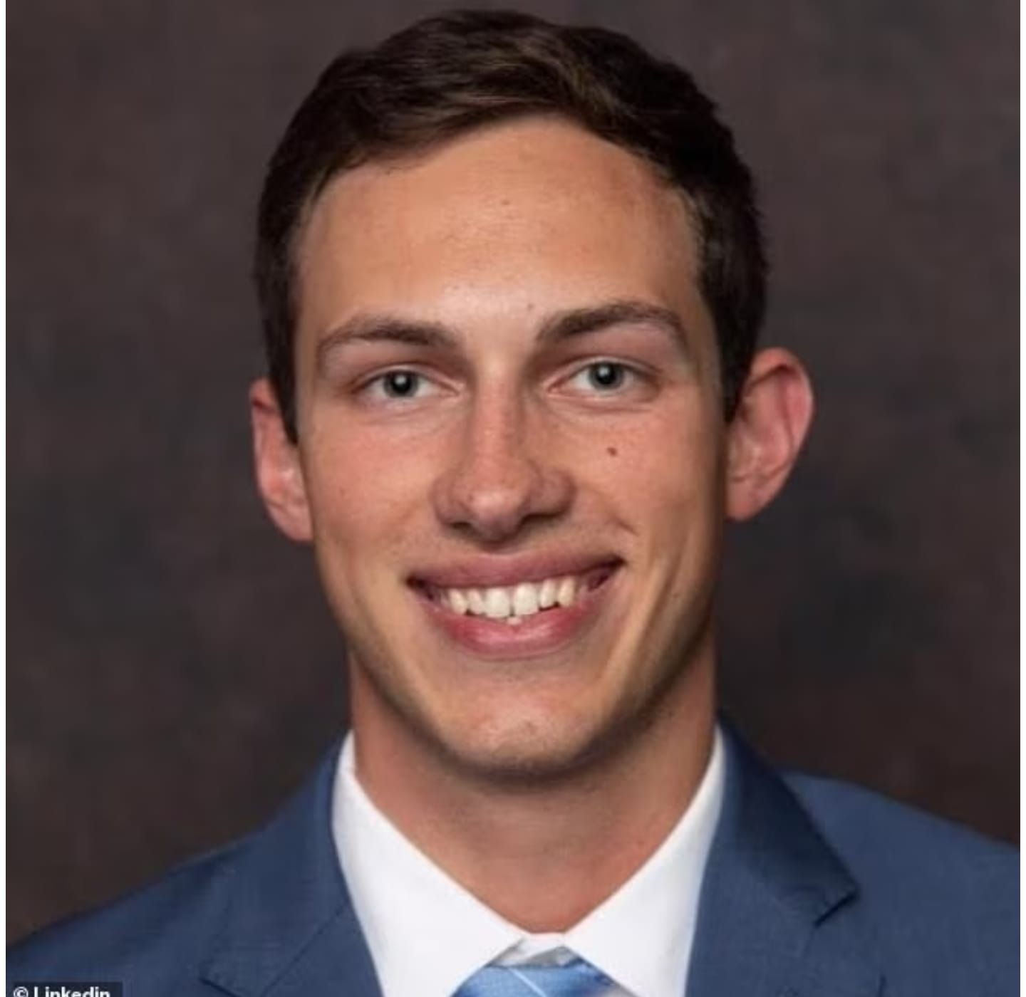 Conno Sturgeon - cnn