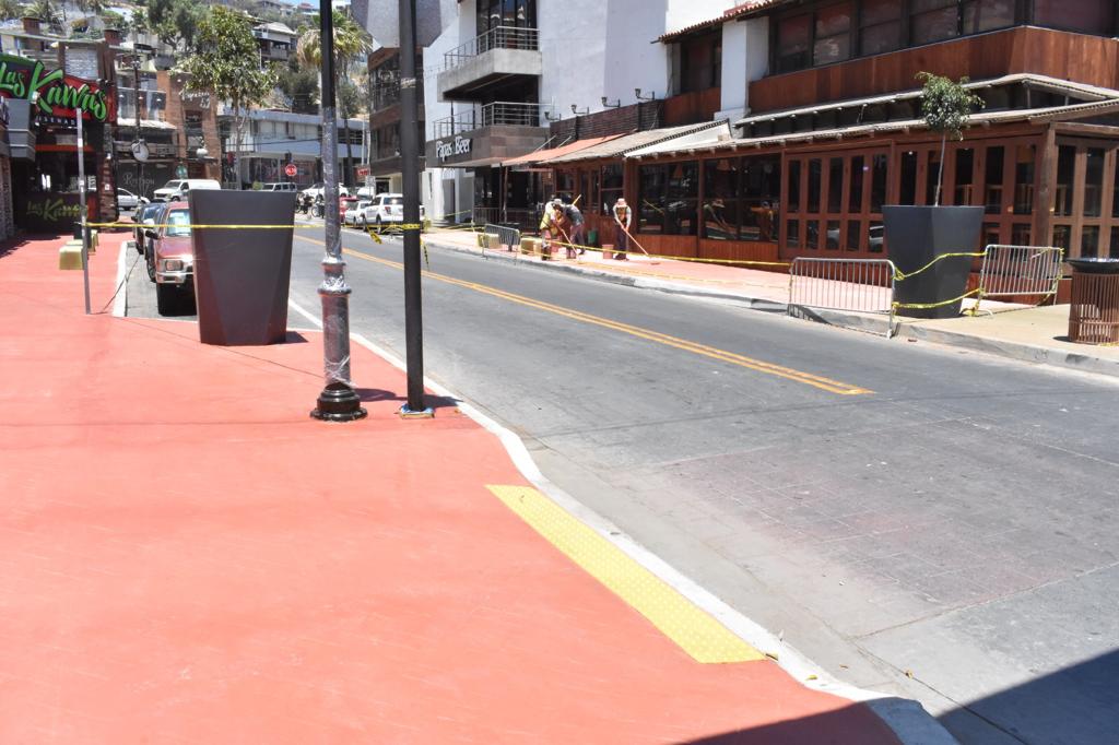 Gobierno de Ensenada toma medidas para regularizar comercio y mejorar la imagen urbana 1-1