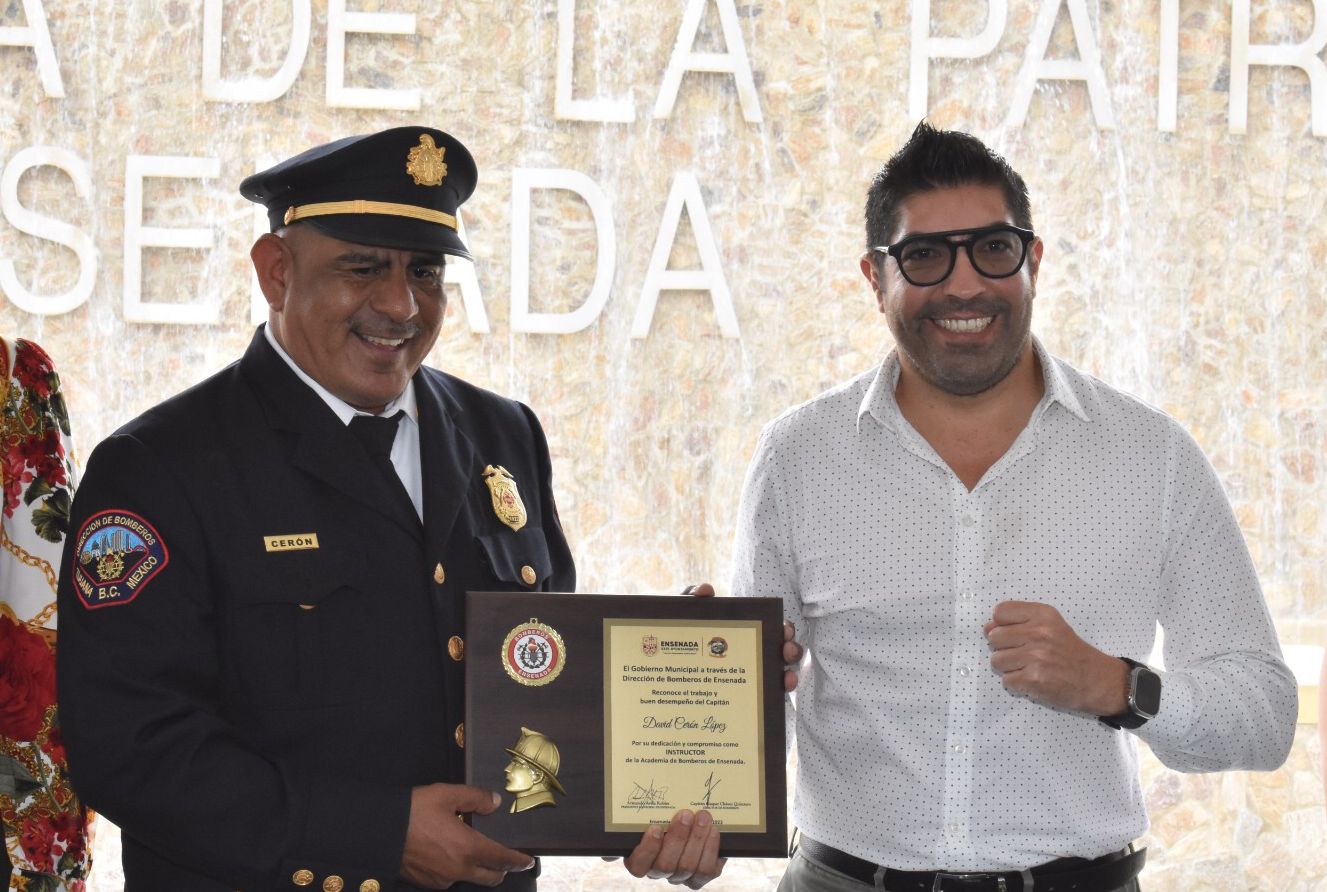 Armando ayala robles