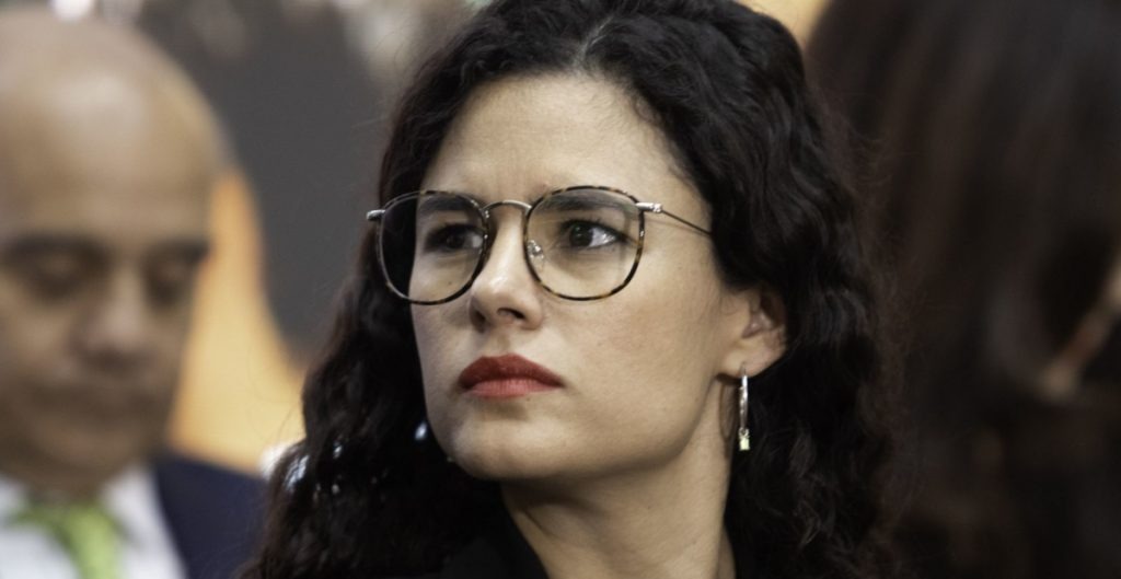 Luisa Alcalde - Latinus