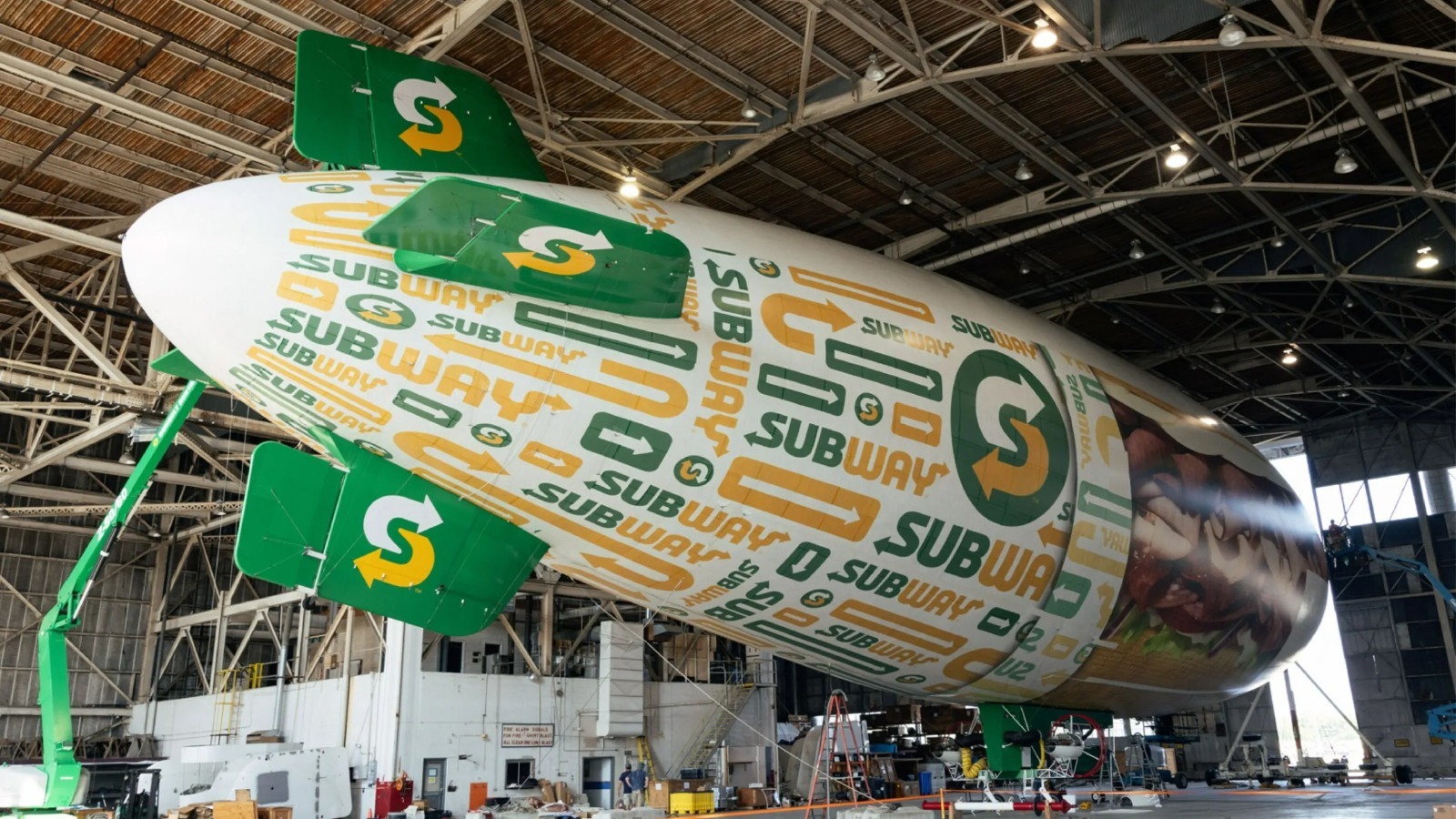 Subway sky - Baja News