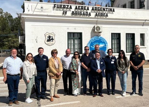 firma oficial de Hermanamiento entre las ciudades de Mendoza, Argentina y Ensenada, Baja California 8-8