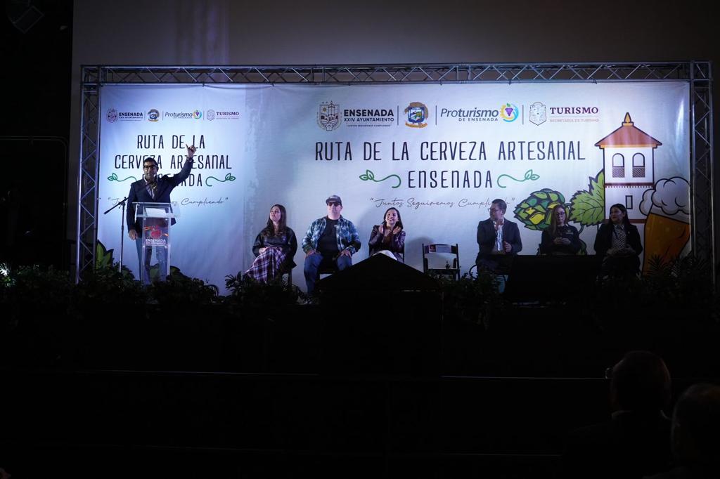 Presenta Armando Ayala la Ruta de la Cerveza Artesanal 4-7