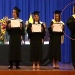 #Video | Estudiante rompe diploma en plena graduación #viral
