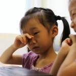 Por qué está aumentando la miopía en los niños ¿Y cómo se puede controlar esta tendencia global?
