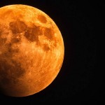 Luna de sangre, qué es y por qué ocurre durante un eclipse lunar