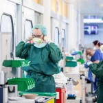 Un virólogo alemán apunta al fin de la pandemia de coronavirus, que será una enfermedad «endémica»