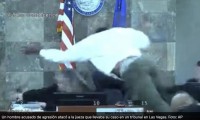 Hombre ataca a la jueza que lleva su caso en un tribunal en Las Vegas - Foto AP