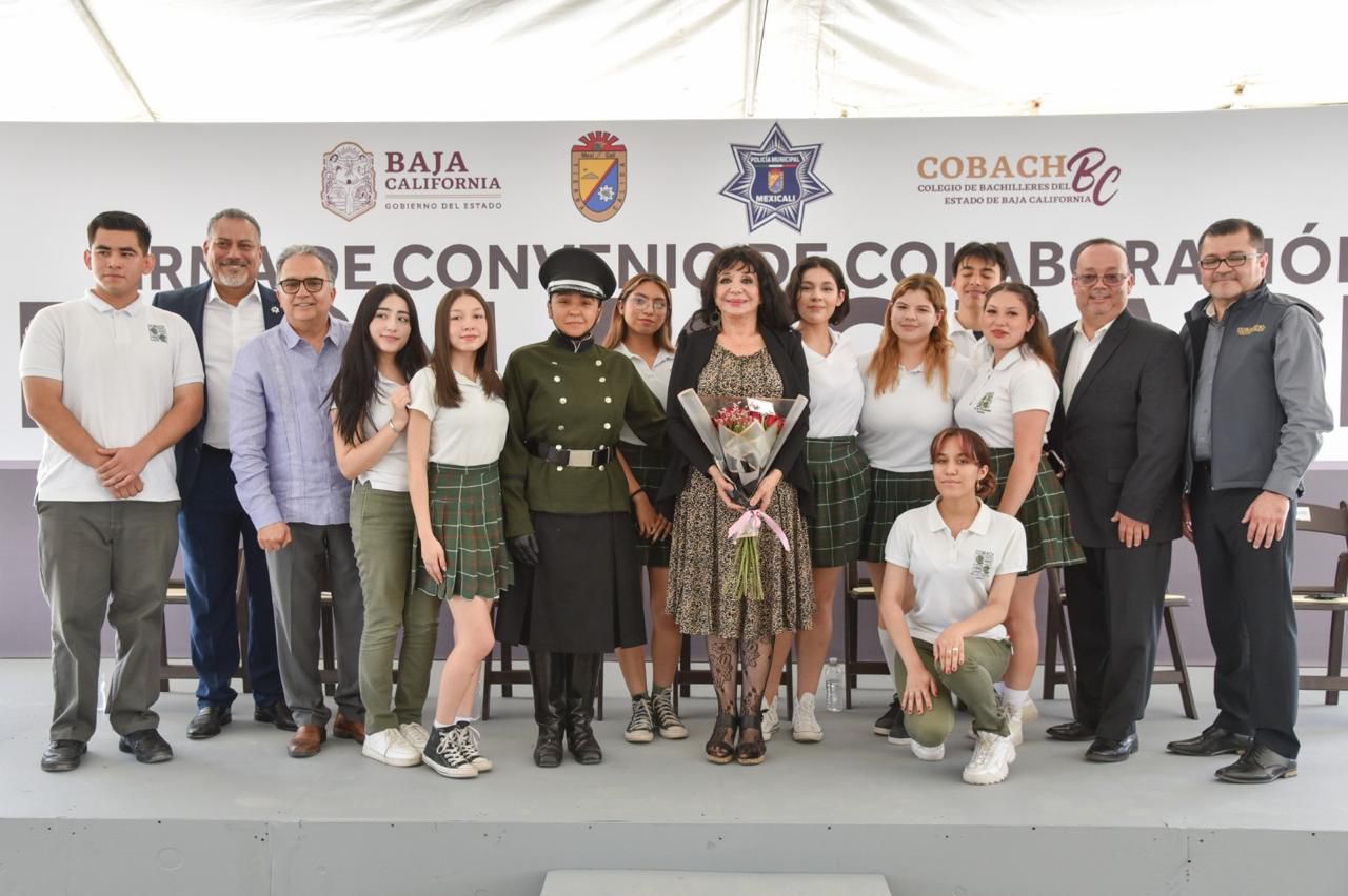 COBACHBC y Policía Municipal de Mexicali firman convenio para la seguridad escolar 2-4