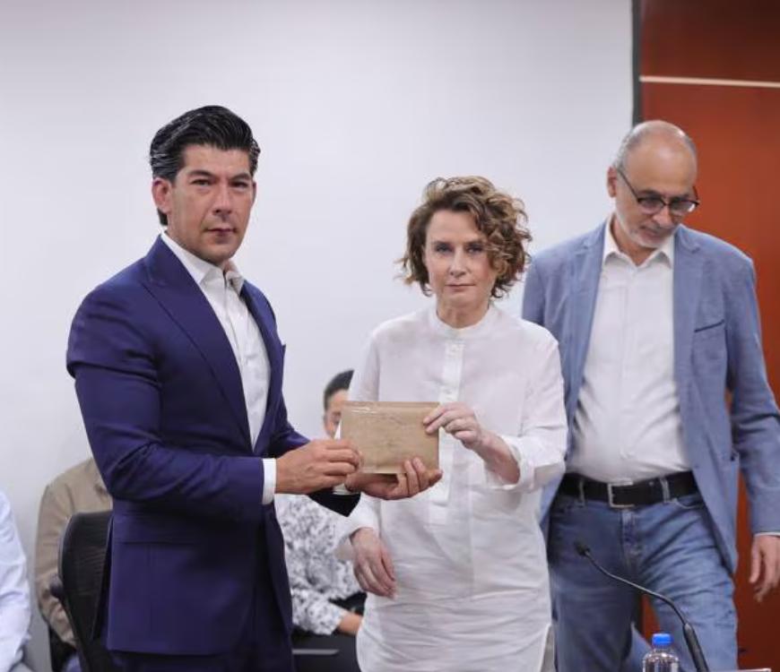 Denise Maerker y López San Martín