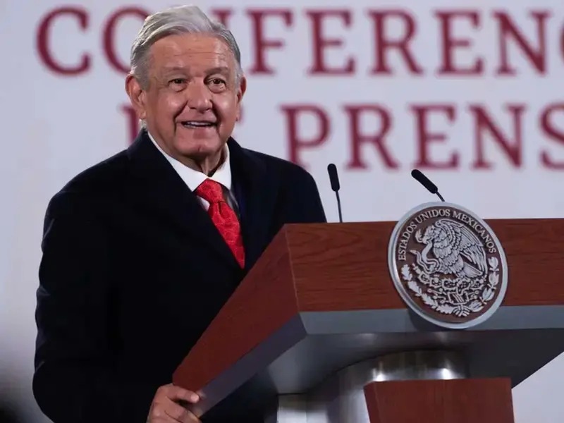 AMLO excelsior