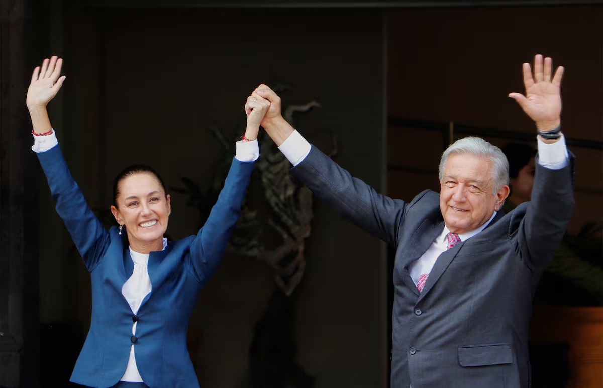 AMLO Gira - aristegui
