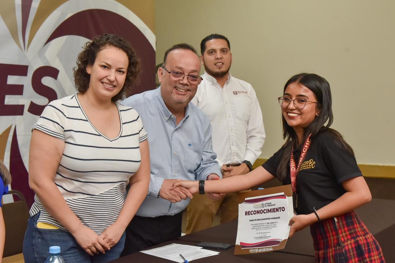 Talentos COBACH brillan en el Concurso Estatal 1-3