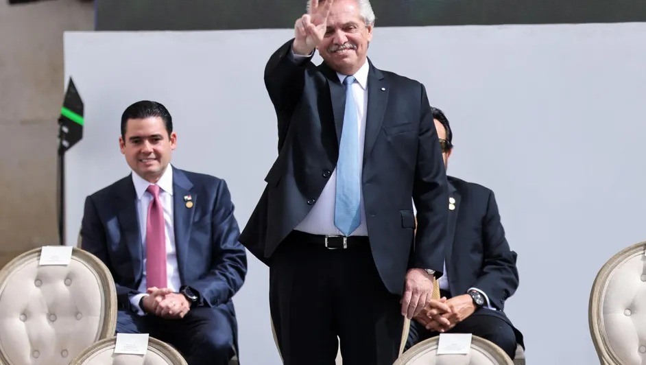 Alberto Fernandez - Milenio