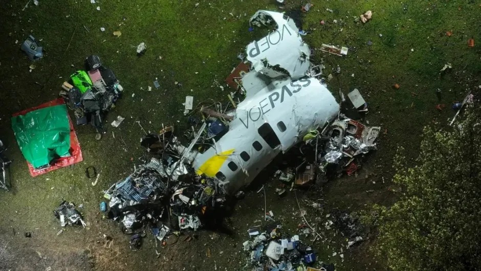 Avion Brazil - CNN